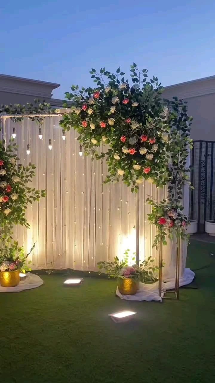 Bride-to-Be Balloon Wall Decor